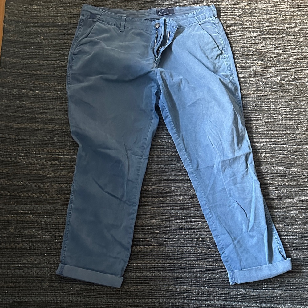 GAP Women's Blue Straight Leg Pants